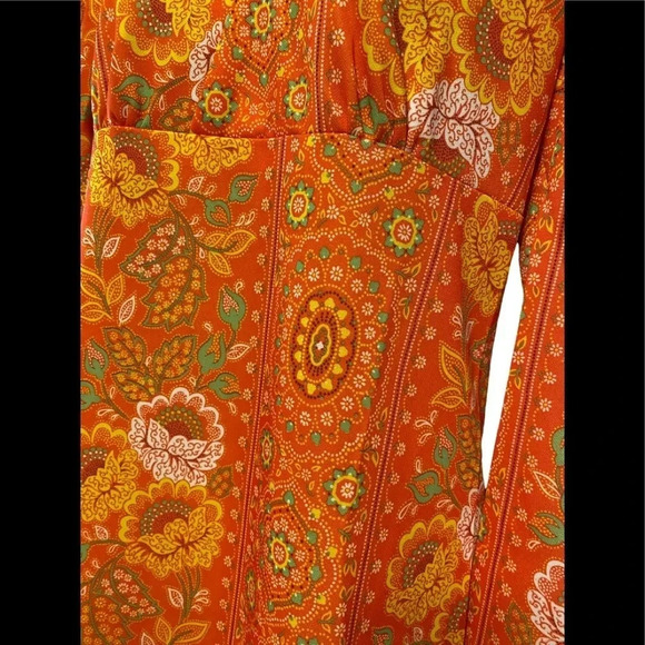 Vintage Hippie 70’s Print Maxi Dress - Picture 4 of 8